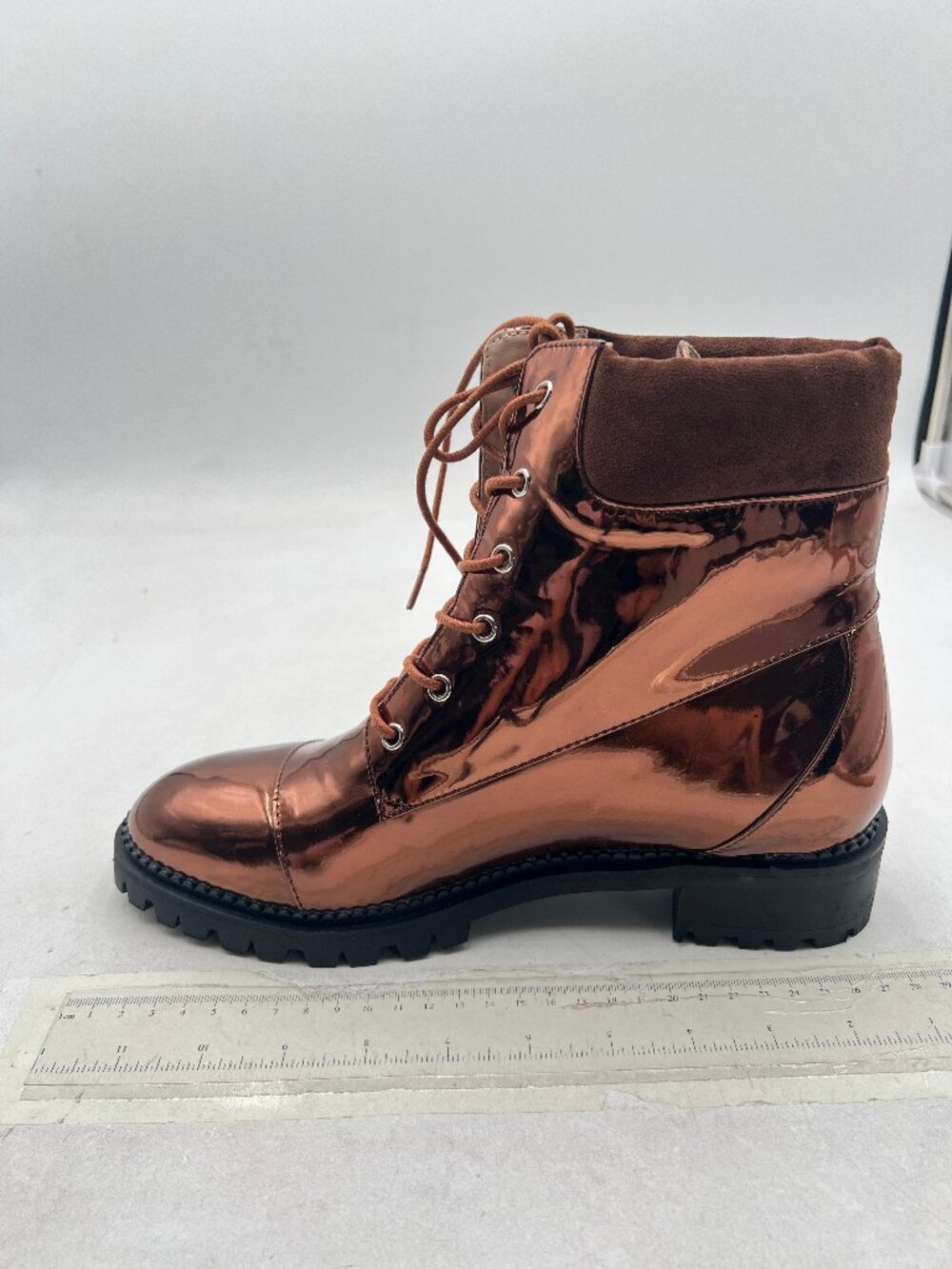 YDN Saddle Brown Round Toe Combat Boots Chunky Low Heel Ankle High Lace up Boot